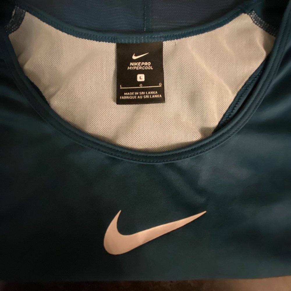 Nike Pro Hypercool Wind Warp Racerback Tank Top - Large - Picture 6 of 10